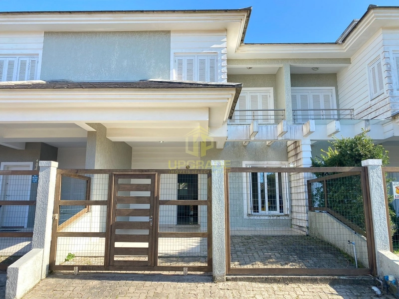 Quando o sol bate no meu rosto, até meu sorriso fica diferente.