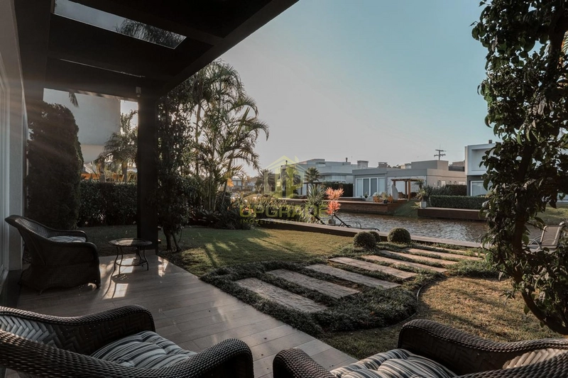 As melhores terapias pertencem às ondas do mar.: 16ª foto da galeria de imagens do imóvel