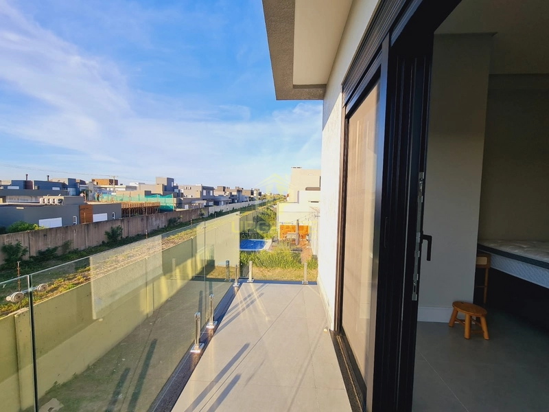 A felicidade existe graças às ondas do mar.: 33ª foto da galeria de imagens do imóvel