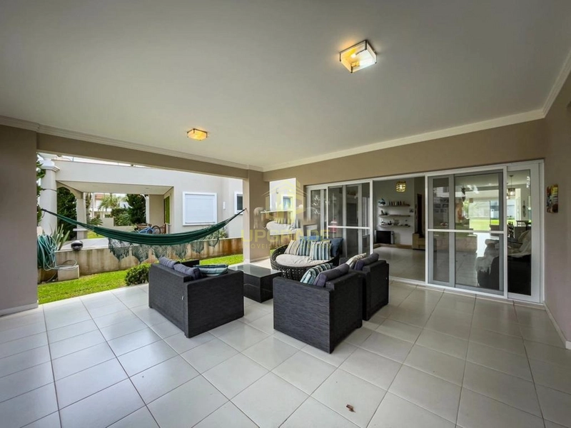 Praia, areia, sol e mar: aqui encontro a minha paz: 4ª foto da galeria de imagens do imóvel