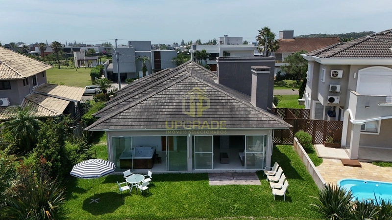 Praia, areia, sol e mar: aqui encontro a minha paz: 38ª foto da galeria de imagens do imóvel