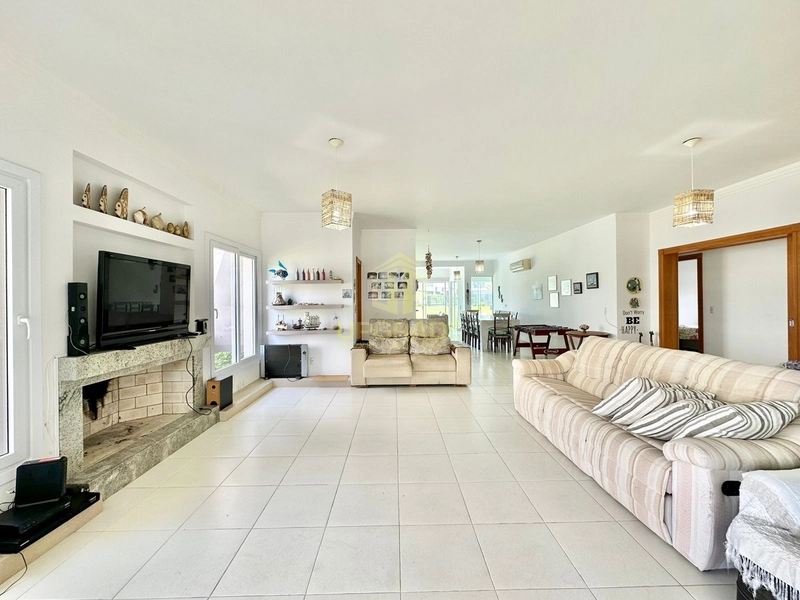 Praia, areia, sol e mar: aqui encontro a minha paz: 32ª foto da galeria de imagens do imóvel