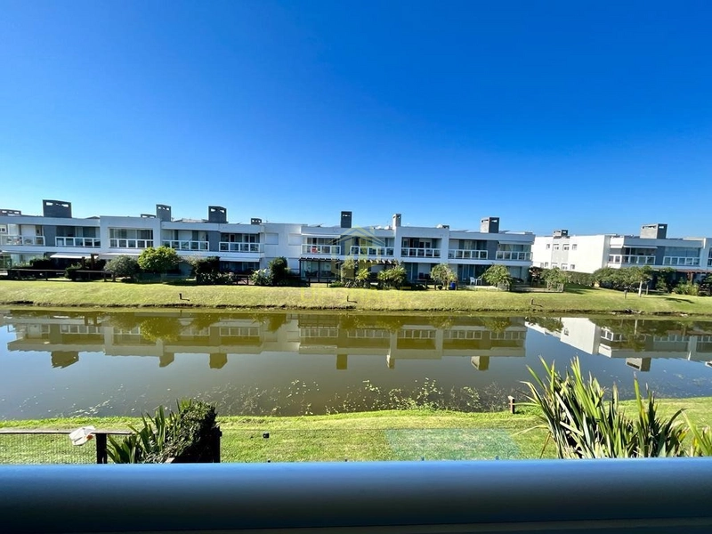 As melhores terapias pertencem às ondas do mar.: 15ª foto da galeria de imagens do imóvel
