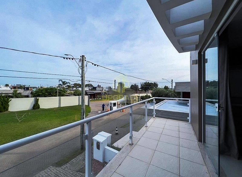 Na praia, tudo tem uma luz diferente.: 28ª foto da galeria de imagens do imóvel