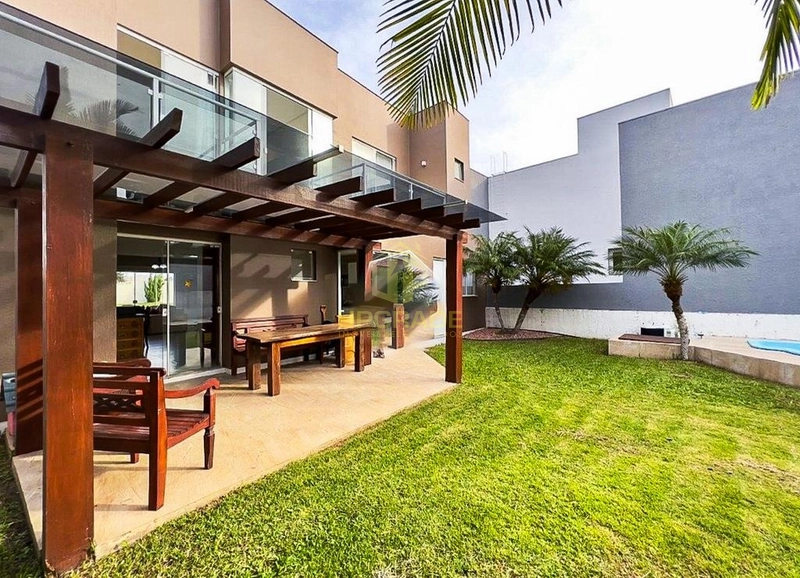 Na praia, tudo tem uma luz diferente.: 9ª foto da galeria de imagens do imóvel