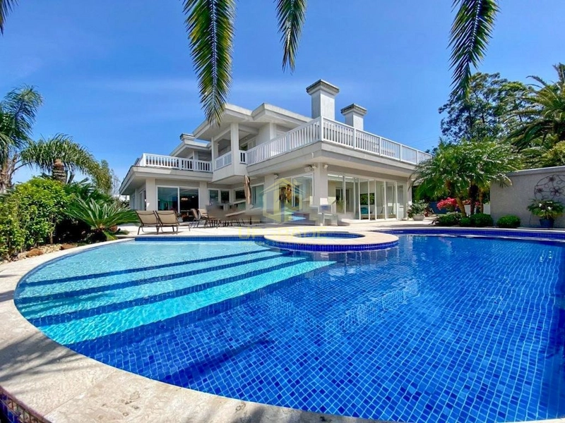 Para quem ama a praia, a vida é sempre verão.