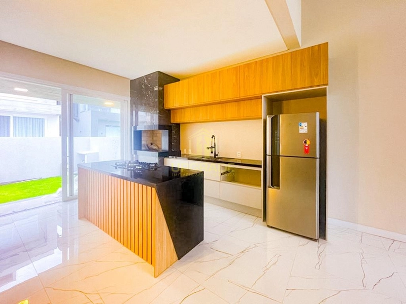 Areia no pé e cabeça no mar, a praia é minha vida.: 12ª foto da galeria de imagens do imóvel