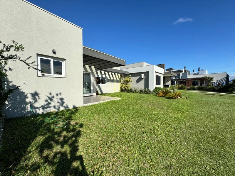 Nas ondas da praia, nas ondas do mar, quero ser feliz.: 40ª foto da galeria de imagens do imóvel