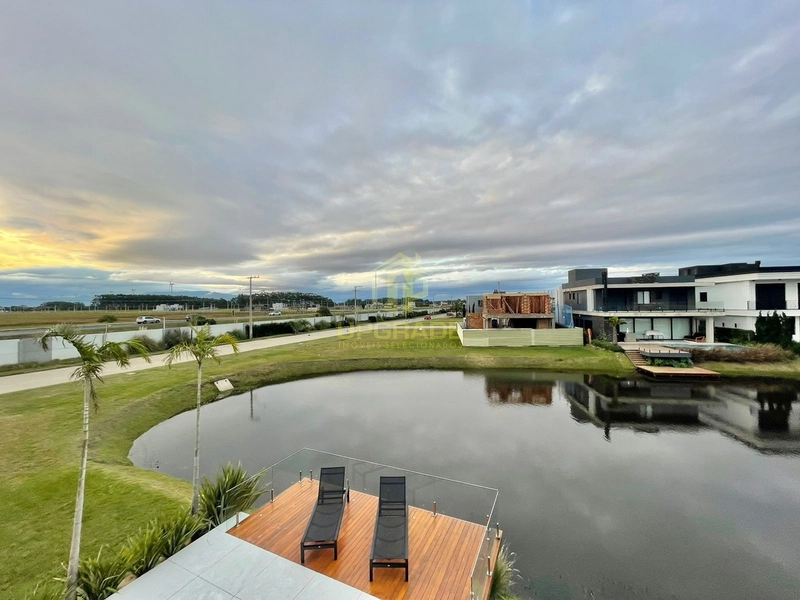 A vida fica melhor na praia.: 26ª foto da galeria de imagens do imóvel