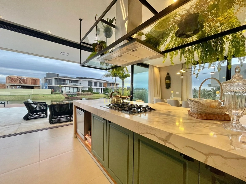 A vida fica melhor na praia.: 13ª foto da galeria de imagens do imóvel