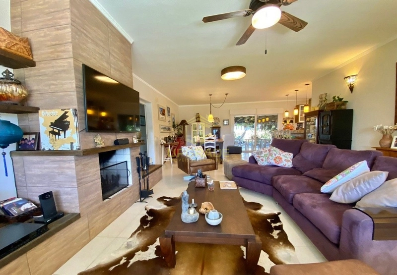 A vida fica melhor na praia.: 3ª foto da galeria de imagens do imóvel