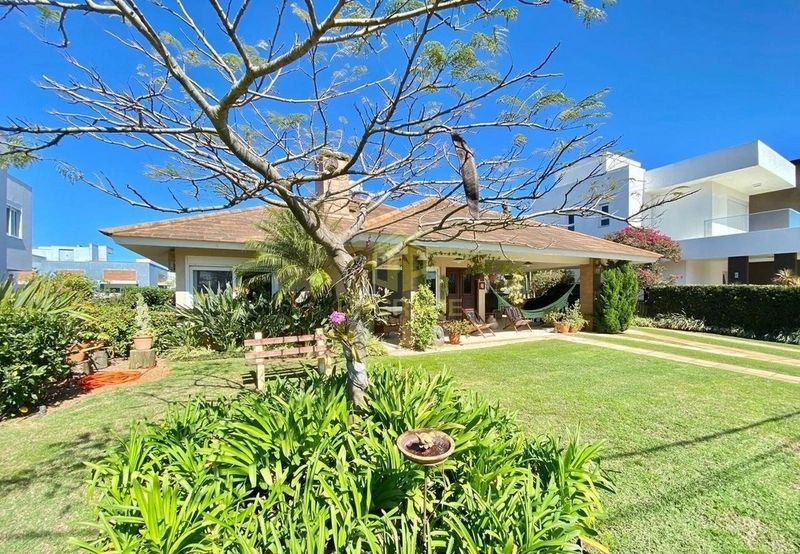 A vida fica melhor na praia.: 7ª foto da galeria de imagens do imóvel