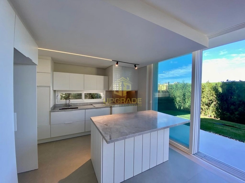 A vida faz mais sentido depois de um dia na praia.: 2ª foto da galeria de imagens do imóvel