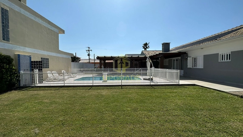 A vida fica melhor na praia.: 11ª foto da galeria de imagens do imóvel