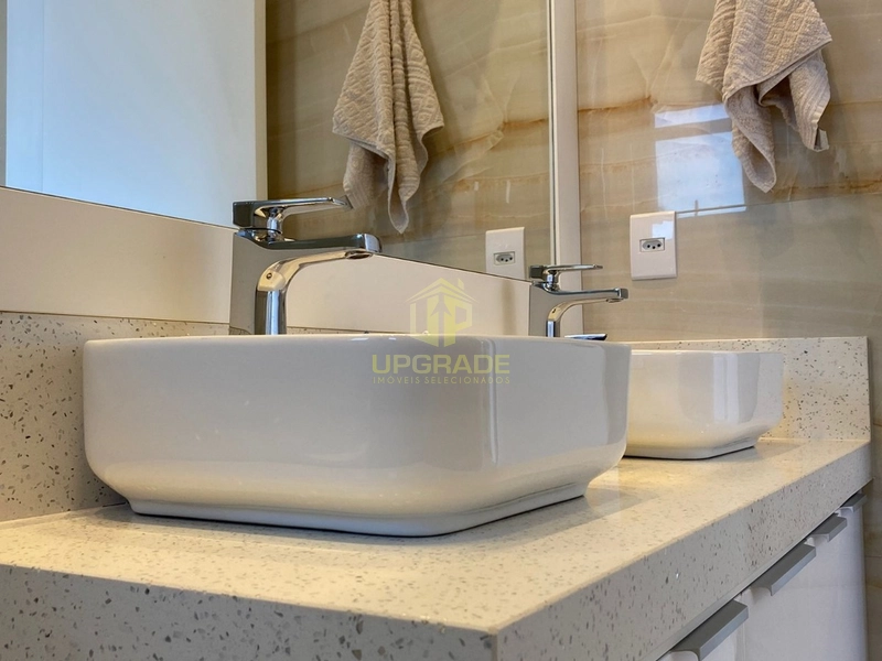 A vida fica melhor na praia.: 51ª foto da galeria de imagens do imóvel