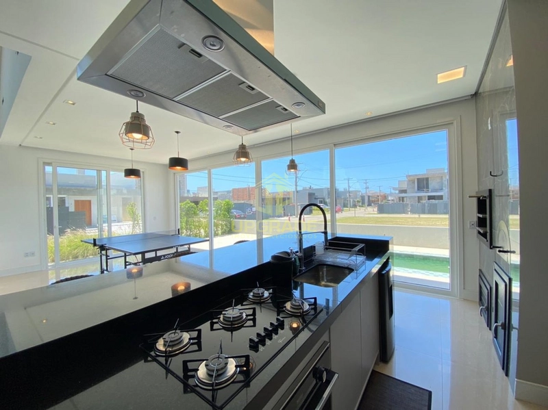 A vida fica melhor na praia.: 17ª foto da galeria de imagens do imóvel