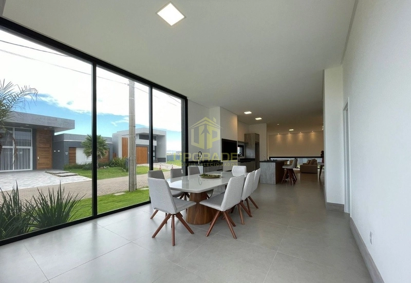 A vida fica melhor na praia.: 11ª foto da galeria de imagens do imóvel