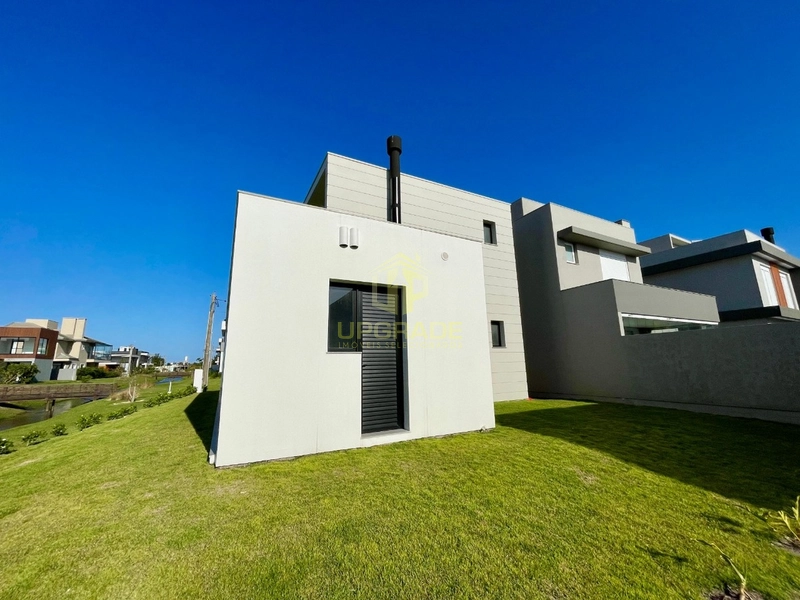 A vida fica melhor na praia.: 3ª foto da galeria de imagens do imóvel