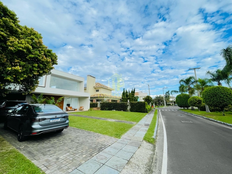 O gostoso da praia, é apreciar as ondas do mar.: 21ª foto da galeria de imagens do imóvel