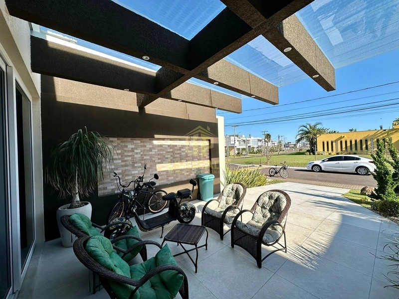 A vida fica melhor na praia.: 3ª foto da galeria de imagens do imóvel