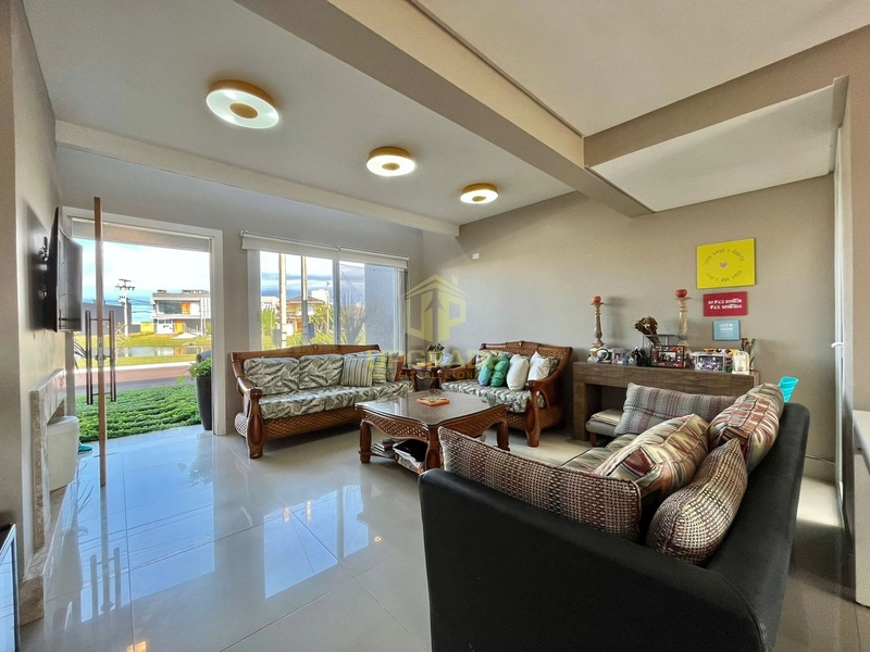 A vida fica melhor na praia.: 18ª foto da galeria de imagens do imóvel