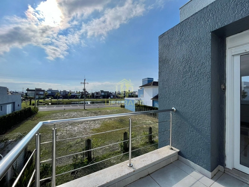 A vida fica melhor na praia.: 30ª foto da galeria de imagens do imóvel