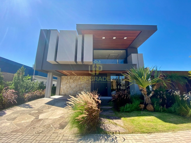 Sob o sol e junto ao mar, a vida é mais leve e bela!