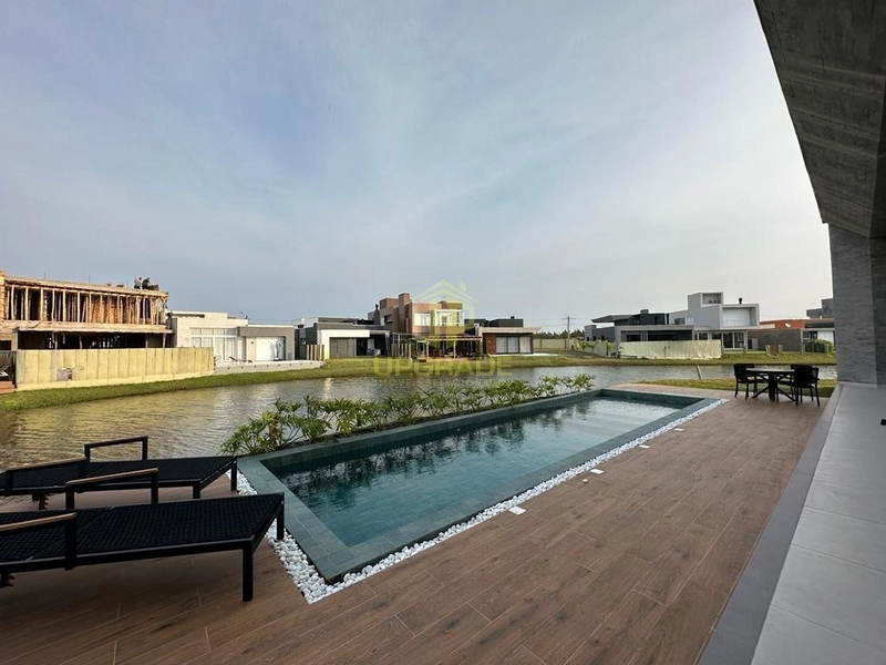 Na calmaria da praia, o mar nos abraça.: 26ª foto da galeria de imagens do imóvel