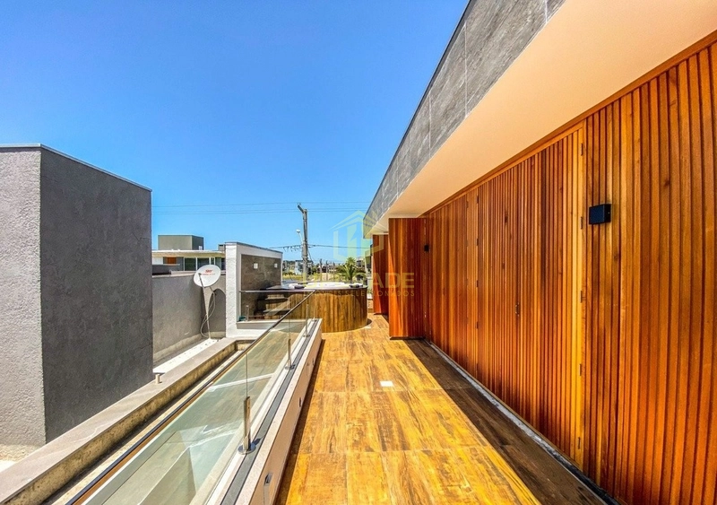 Me cerco dessa energia que o azul do mar traz.: 2ª foto da galeria de imagens do imóvel