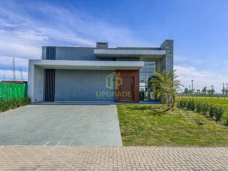 Sob o sol e junto ao mar, a vida é mais leve e bela!