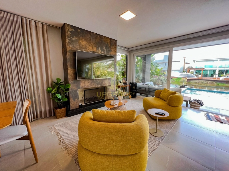 Eu sou do sol, do mar, da praia.: 4ª foto da galeria de imagens do imóvel