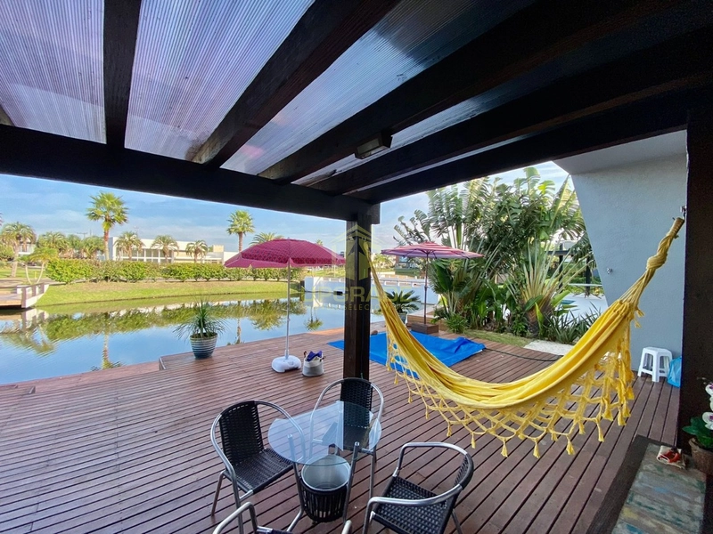 A vida fica melhor na praia.: 30ª foto da galeria de imagens do imóvel