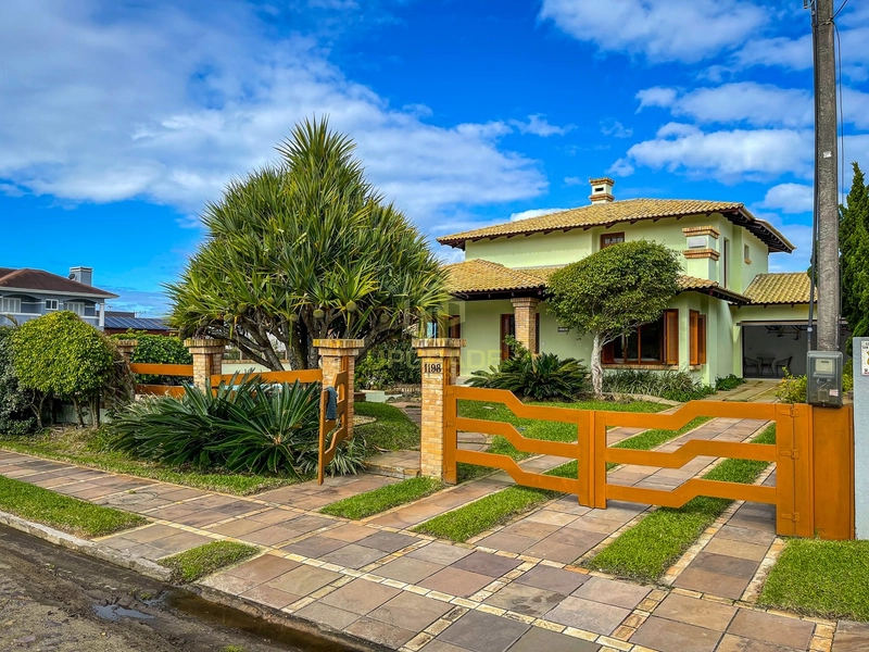 Que os dias sejam de sol, praia, vibe positiva e muita alegria!