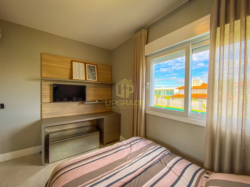 Somente o sol e o mar, praia e música…: 18ª foto da galeria de imagens do imóvel