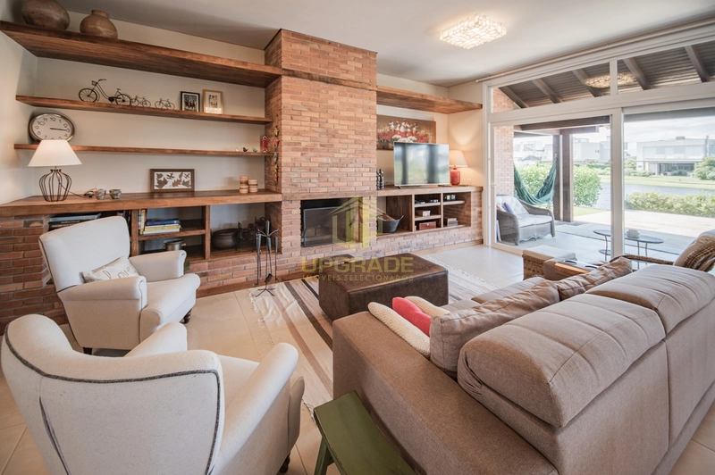 Sob o sol e junto ao mar, a vida é mais leve e bela!: 5ª foto da galeria de imagens do imóvel