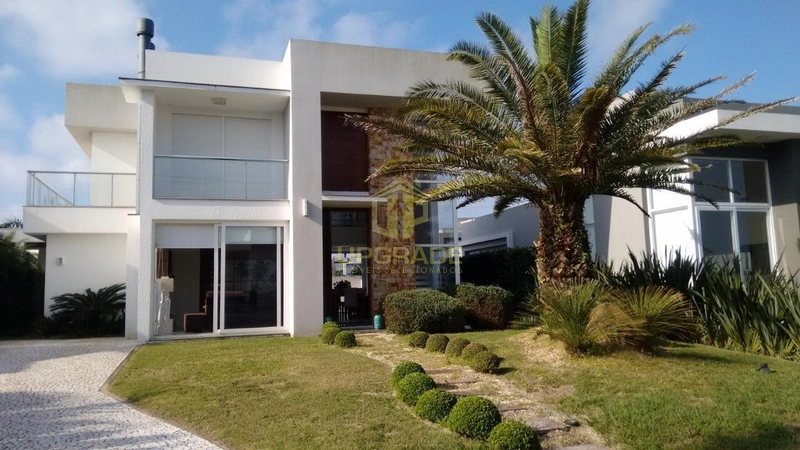 Me cerco dessa energia que o azul do mar traz.