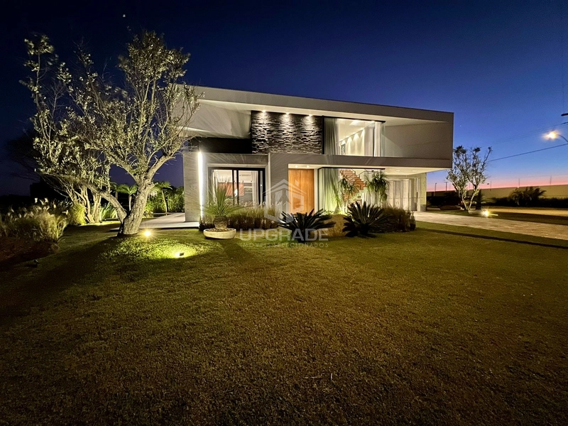 Sobrado no condomínio Sense