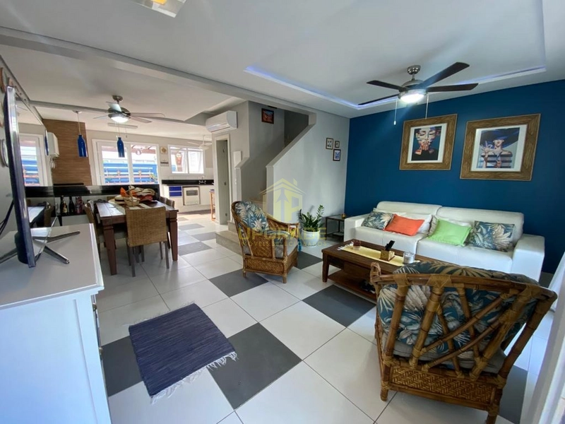 Um dia na praia é a definição de felicidade!