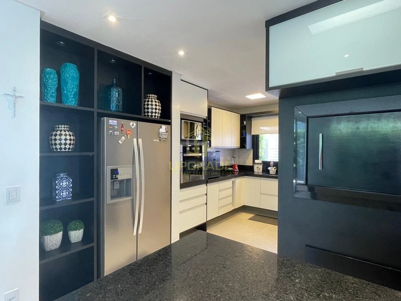 A vida melhora ao colocar o pé na areia!: 26ª foto da galeria de imagens do imóvel