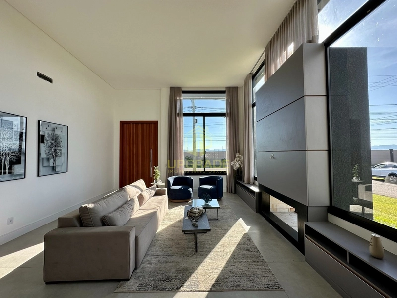 É no azul do mar que me sinto em casa.: 18ª foto da galeria de imagens do imóvel