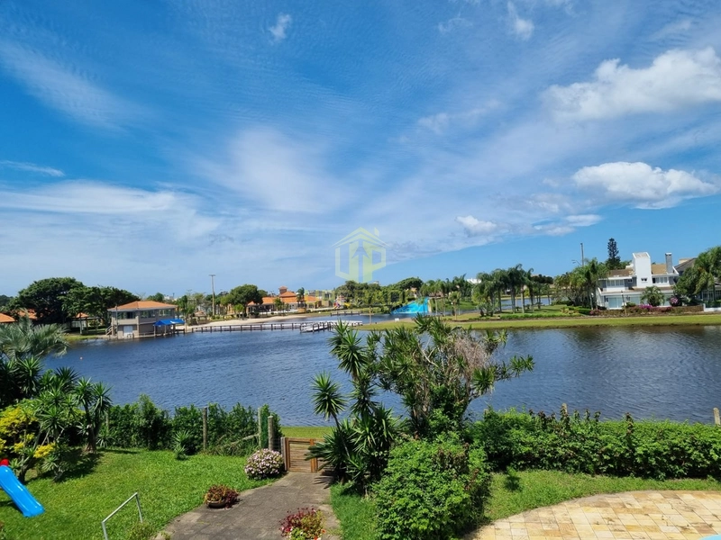 A vida fica melhor na praia.: 19ª foto da galeria de imagens do imóvel