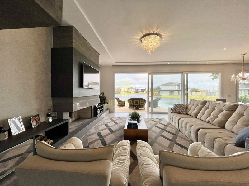 Sob o sol e junto ao mar, a vida é mais leve e bela!: 14ª foto da galeria de imagens do imóvel