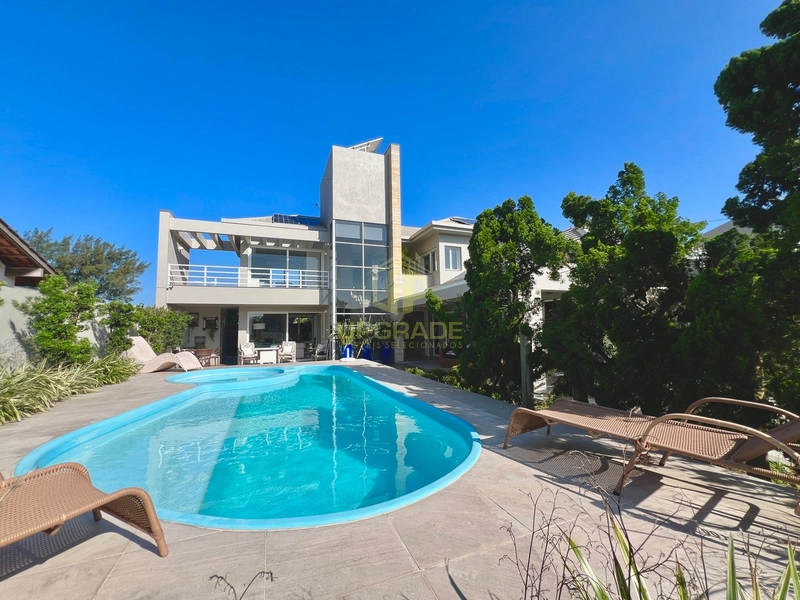 Me cerco dessa energia que o azul do mar traz.