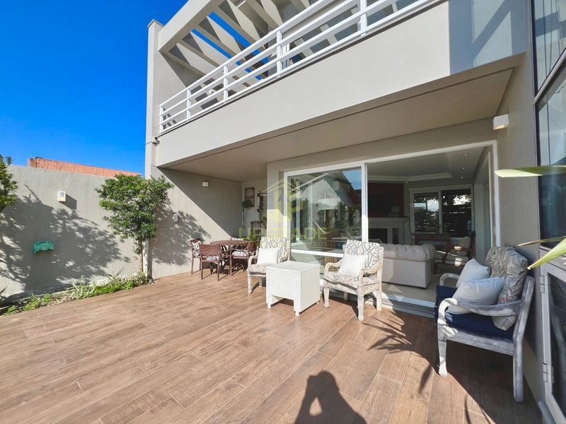 Me cerco dessa energia que o azul do mar traz.: 18ª foto da galeria de imagens do imóvel