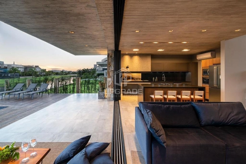 Casa no condomínio Sea Coast: 3ª foto da galeria de imagens do imóvel