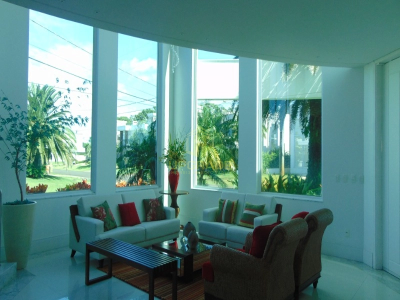 Sob o sol e junto ao mar, a vida é mais leve e bela!: 3ª foto da galeria de imagens do imóvel