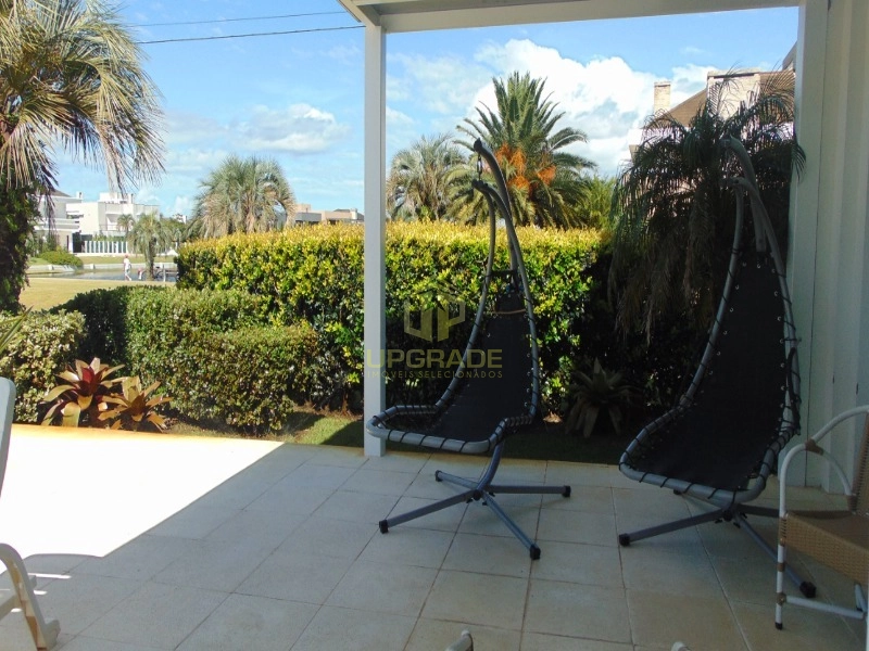 Sob o sol e junto ao mar, a vida é mais leve e bela!: 9ª foto da galeria de imagens do imóvel