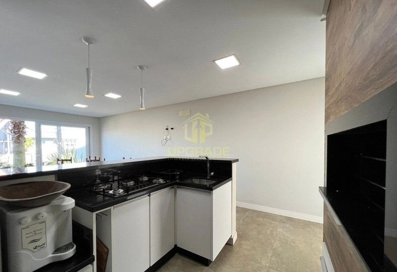 Sob o sol e junto ao mar, a vida é mais leve e bela!: 4ª foto da galeria de imagens do imóvel