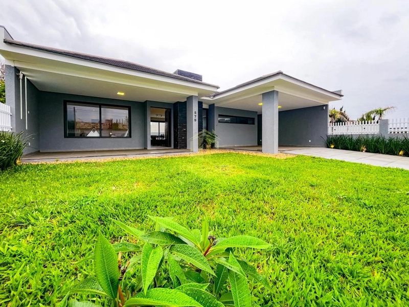 Forte é aquele que não desiste dos seus sonho...