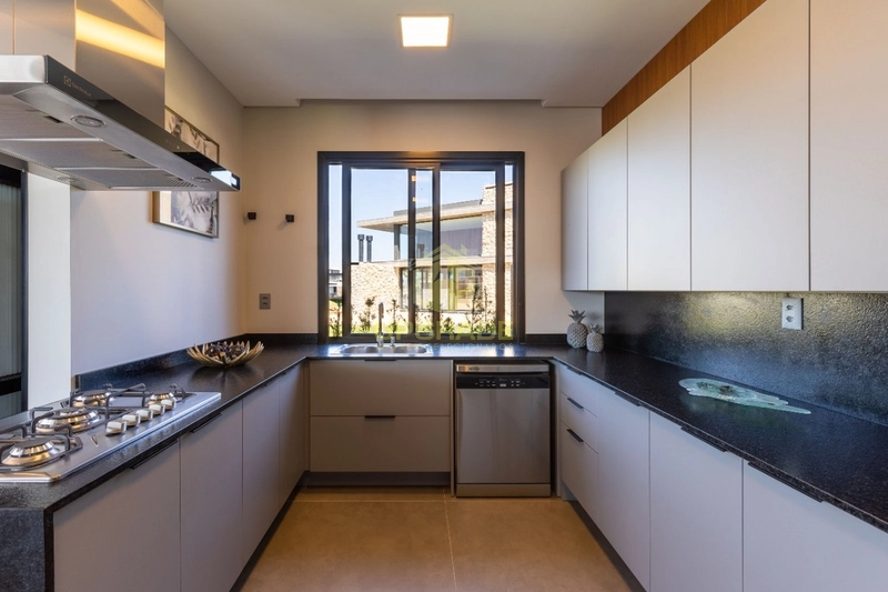 A vida é mais bonita com os pés na areia.: 13ª foto da galeria de imagens do imóvel